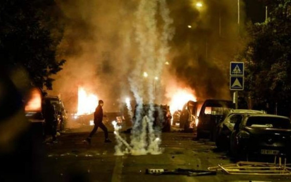 Γαλλία: «Καίγεται» το Παρίσι μετά τη δολοφονία 17χρονου από αστυνομικό - 150 συλλήψεις (φωτ.)