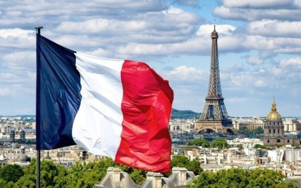 Γαλλία: Εκτονώνεται το κύμα βίας, βράζει η κοινωνία (βίντεο)