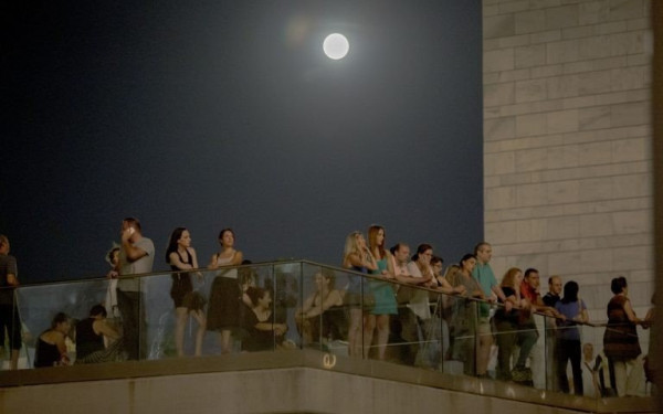 Θεσσαλονίκη: Μεγάλο καλοκαιρινό ντίσκο πάρτι κάτω απ' την πανσέληνο