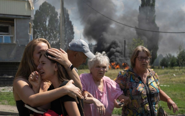 Τουλάχιστον 38 τραυματίες από ρωσική επίθεση στο Χάρκοβο κατά τη διάρκεια κηδείας