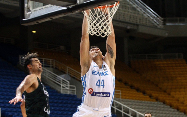 Μπάσκετ: Δικαιώθηκε ο Μήτογλου από το CAS, μειώθηκε η ποινή του και παίζει στο Μουντομπάσκετ