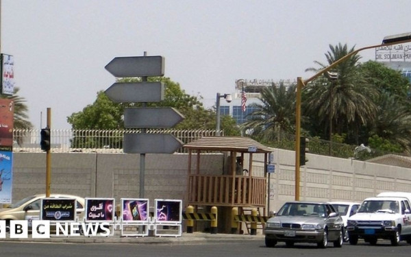 Πυροβολισμοί έξω από το προξενείο των ΗΠΑ στη Τζέντα της Σαουδικής Αραβίας