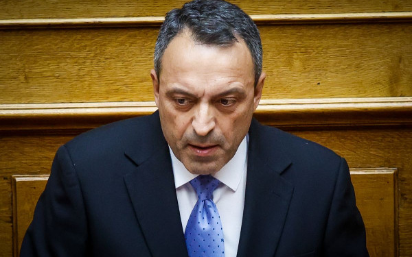 Την άρση ασυλίας του Β. Στίγκα εισηγείται η Επιτροπή Δεοντολογίας της Βουλής