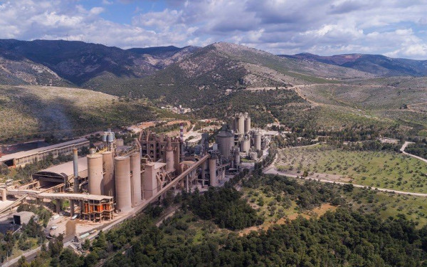 ΤΙΤΑΝ: Ολοκλήρωσε πράσινη επένδυση 26 εκατ. στο Καμάρι Βοιωτίας