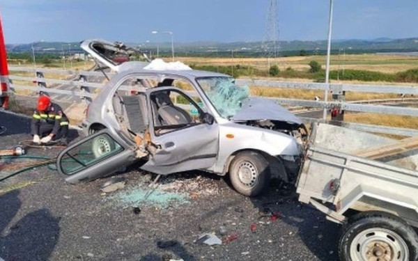 Έβρος: Θανατηφόρο τροχαίο με διακινητή που μπήκε στο αντίθετο ρεύμα