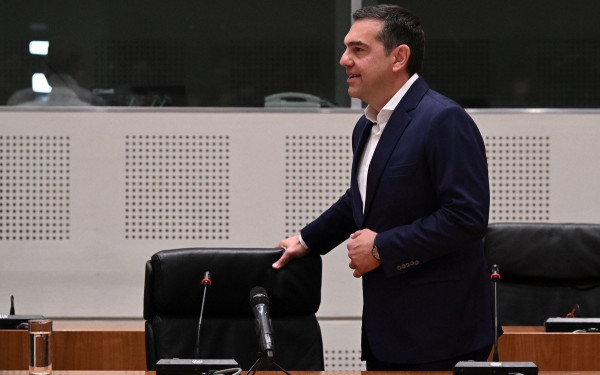 Στο Παρίσι ο Αλέξης Τσίπρας - Με ποιους θα συναντηθεί