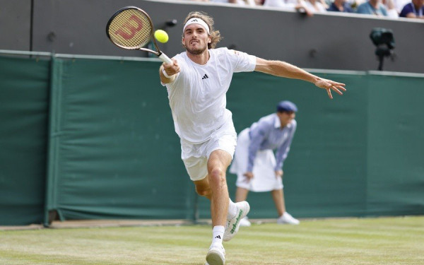 Τένις: Από θύτης, θύμα της ανατροπής αυτή τη φορά ο Τσιτσιπάς στο Γουίμπλεντον (βίντεο)