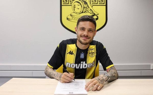 Άρης: Επισήμως στους κιτρινόμαυρους ο Σουηδός εξτρέμ Νταβίντ Κάρλσον (φωτ.)