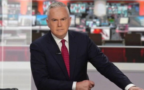 Νέα εσωτερική έρευνα στο BBC για τον Χ. Έντουαρντς που φέρεται να αγόραζε γυμνές φωτογραφίες ανήλικου