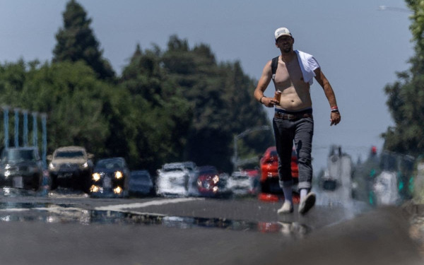 Νέο έκτακτο δελτίο επιδείνωσης του καιρού: Με αμείωτη ένταση ο καύσωνας και τη Δευτέρα
