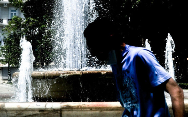 Συνθήκες καύσωνα τις επόμενες 5 ημέρες και νέο κύμα την άλλη εβδομάδα