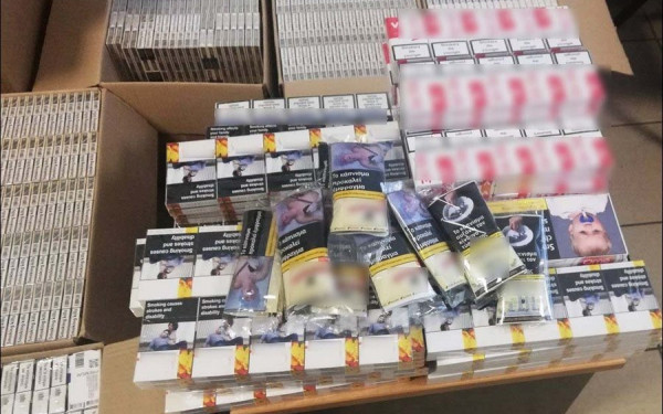Θεσσαλονίκη: Συνελήφθησαν τέσσερις για λαθρεμπόριο τσιγάρων - Ένας ανήλικος