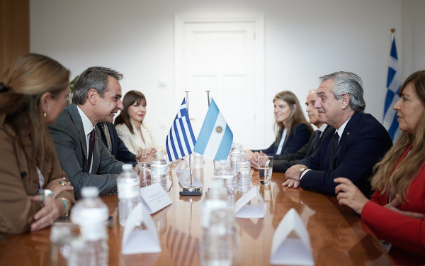 Συνάντηση του Κυριάκου Μητσοτάκη με τον Πρόεδρο της Αργεντινής