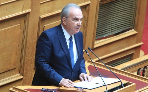 Βουλή: Τροπολογία Ν. Παπαθανάση για το ν.σ. «Κοινωνικό Κλιματικό Ταμείο, Ταμείο Εκσυγχρονισμού»