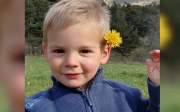 Θρίλερ στη Γαλλία: Δίχρονος εξαφανίστηκε από χωριό με 20 σπίτια - Δεν υπάρχουν ενδείξεις απαγωγής (βίντεο, φωτ.)