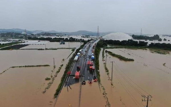 Ακόμα μία μελέτη δείχνει ότι «πυκνώνουν» οι απότομες αλλαγές του καιρού
