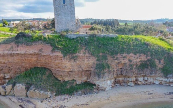 Χαλκιδική - Νέα Φώκαια: Μελέτη για τη διάσωση του Βυζαντινού Πύργου