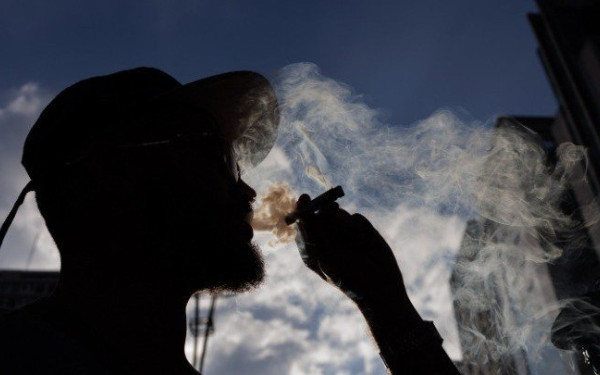 Σκωτία: Η κυβέρνηση προτείνει αποποινικοποίηση κατοχής ναρκωτικών για προσωπική χρήση