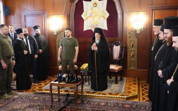 Οικουμενικό Πατριαρχείο: Ευχαριστήριο τηλεφώνημα Ζελένσκι σε Βαρθολομαίο