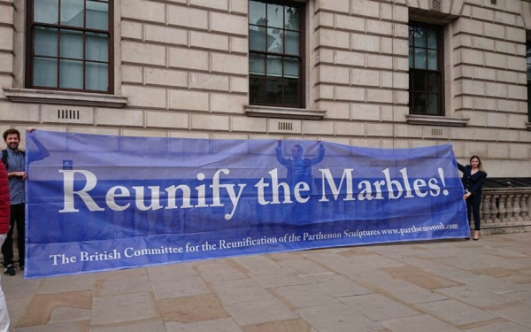 Η Βρετανία αρνείται δωρεά 35.000 λιρών για την «επιστροφή» των Γλυπτών του Παρθενώνα