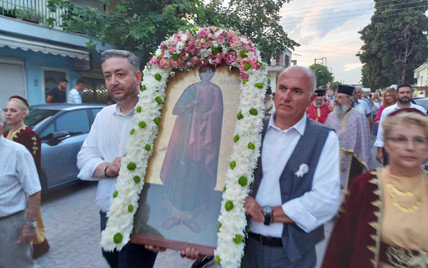 Ωραιόκαστρο: Τιμήθηκε η μνήμη του Αγίου Παντελεήμονα
