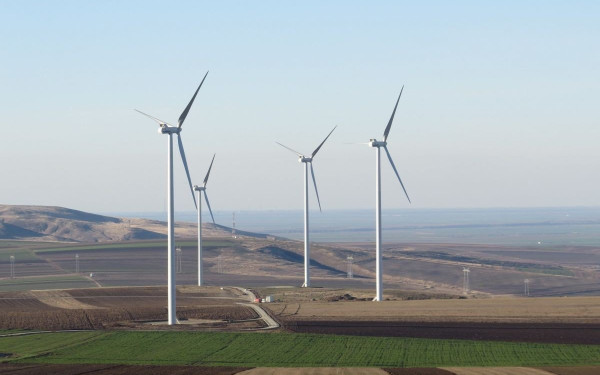 Χατζηγάκης (Hexicon): Νέες δουλειές και υπεραξία στην οικονομία από τα πλωτά αιολικά