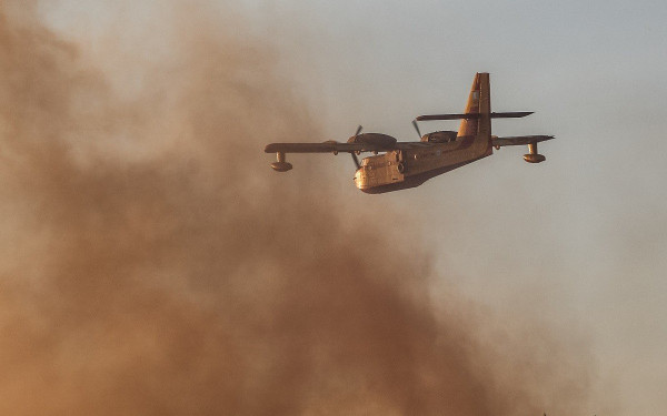 Έβρος: Πυρκαγιά στο Αμμόβουνο Ορεστιάδας - Ολονύκτια θα είναι η μάχη