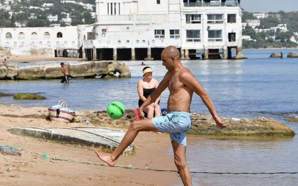 Έφτασε τους 50 βαθμούς Κελσίου η θερμοκρασία στην Τυνησία (βίντεο)