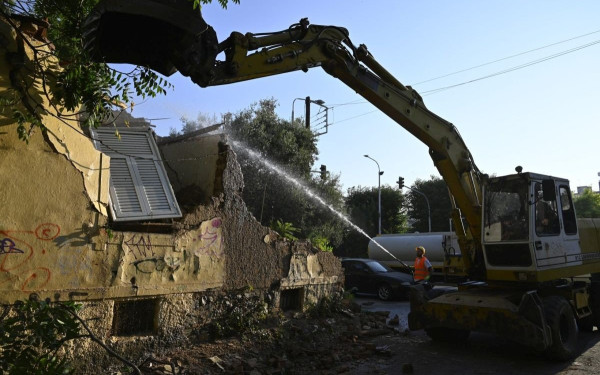Θεσσαλονίκη: Άρχισαν οι εργασίες για τη διάνοιξη της οδού Σόλωνος - Κατεδαφίστηκε επικίνδυνο κτίριο (φωτ.)
