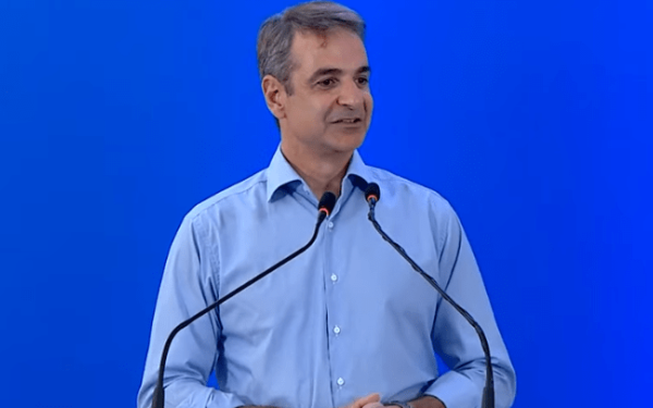 «Ευχαριστώ» Μητσοτάκη για την «αντιμετώπιση με αξιοπρέπεια» της αποπομπής Πατούλη (βίντεο)