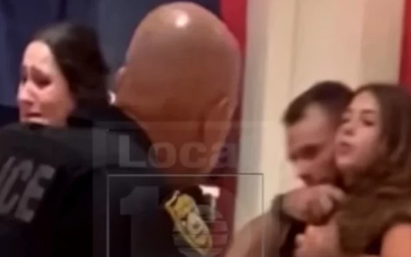 ΗΠΑ: Σοκαριστικό βίντεο από την ομηρεία μητέρας και κόρης σε κατάστημα 