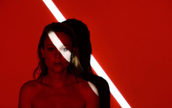 Η Λένα Παπαληγούρα στη «ΜτΚ»: Ο κόσμος προχωράει μπροστά μέσα από τις «Ηλέκτρες» και τις «Αντιγόνες»