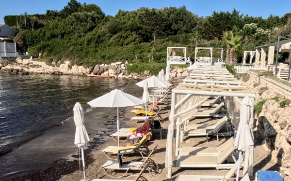 Χατζηδάκης: «Ντου» σε παραλίες για έλεγχο παραβάσεων - Προτεραιότητα στα σημεία με τις περισσότερες καταγγελίες