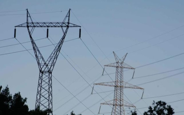 Δήμος Κορδελιού - Ευόσμου: Αποξηλώνονται και υπογειοποιούνται οι πυλώνες κάτωθεν της περιφερειακής