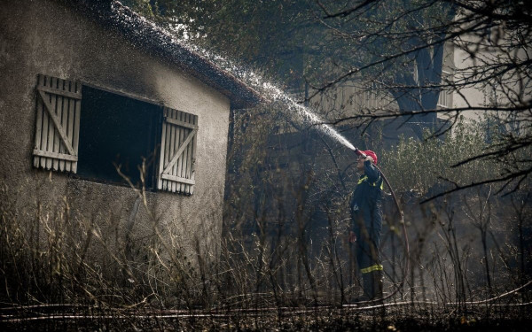 Πολύ υψηλός κίνδυνος πυρκαγιάς για 13 περιοχές της χώρας αύριο - Αναλυτικός Χάρτης