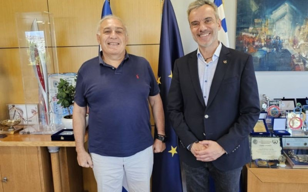 Τα είπαν Ζέρβας - Καπνοπώλης