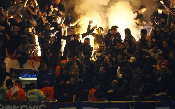 Άθλιο ποστάρισμα του δικηγόρου των Bad Blue Boys: «Οι οπαδοί της ΑΕΚ είναι ανθρώπινα σκουπίδια»