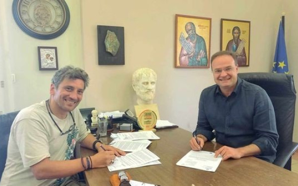 Χαλκιδική: Ξεκινά η τριπλή ανάπλαση στην Ιερισσό (φωτ.)