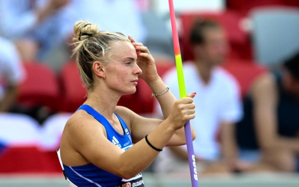 Η εξομολόγηση της δακρυσμένης Τζένγκο: «Δεν προσέχω την Ελίνα, άφησα το άγχος να με επηρεάσει όλη τη χρονιά» (βίντεο)