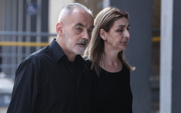 Πατέρας Α. Καμπανού για το νεκρό φίλαθλο στη Νέα Φιλαδέλφεια: «Τα λόγια είναι φτωχά» (βίντεο)