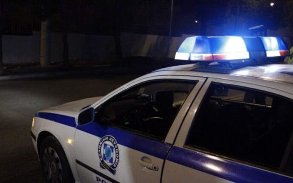 Αττική: Ξεκίνησε αστυνομική επιχείρηση σε καταυλισμό Ρομά μετά από πυροβολισμούς - Έγιναν 17 συλλήψεις Αττική: Ξεκίνησε αστυνομική επιχείρηση σε καταυλισμό Ρομά μετά από πυροβολισμούς - Έγιναν 17 συλλήψεις