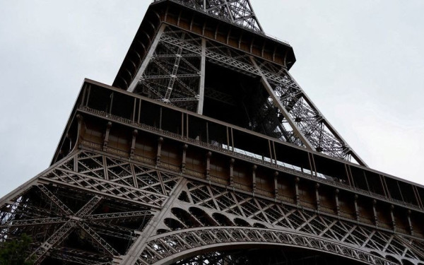 Γαλλία: Τέλος της απεργίας - Ανοίγει αύριο ο πύργος του Άιφελ