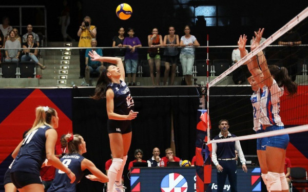 Βόλεϊ: Ήττα από την Τσεχία, μονόδρομος πλέον η νίκη επί του Αζερμπαϊτζάν για την Εθνική γυναικών (βίντεο)