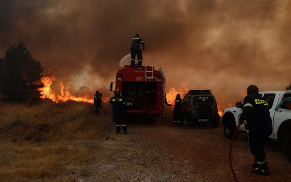 Συνελήφθη ένας άνδρας για εμπρησμό από πρόθεση στη Νέα Μάκρη