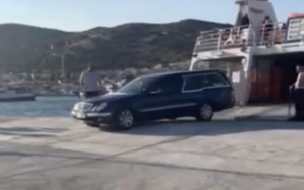 Στη Σάμο η ιατροδικαστική εξέταση του 11χρονου που πνίγηκε στους Φούρνους