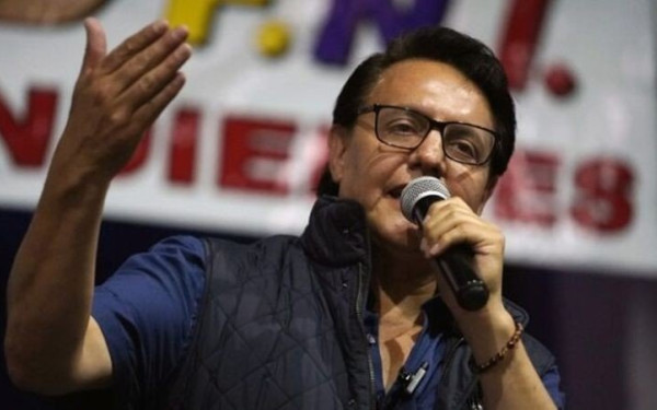 Ισημερινός: Νεκρός από πυρά ο κεντρώος υποψήφιος για την προεδρία - Το βίντεο της εκτέλεσης