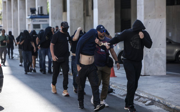 Ν. Φιλαδέλφεια: Προφυλακιστέοι ο 27χρονος Έλληνας, ο 22χρονος Αλβανός και 10 Κροάτες