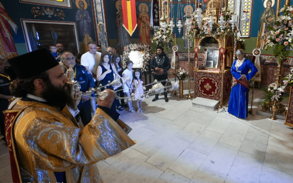 Κοίμηση της Θεοτόκου: Με ευλάβεια και κατάνυξη ο εορτασμός στην Παναγία Σουμελά στο Βέρμιο (βίντεο)