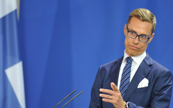 Φινλανδία: Ο πρώην πρωθυπουργός Αλεξάντερ Στουμπ ανακοίνωσε την υποψηφιότητά του στις προεδρικές εκλογές