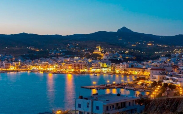 Τήνος: Όργιο παρανομίας σε παραλίες - Καταπάτησαν 3.000 τ.μ.! 